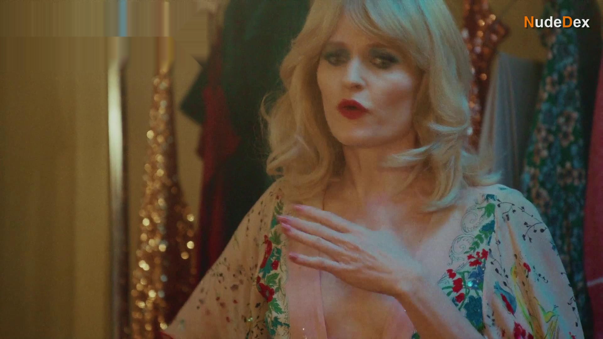 Marie Bach Hansen in Chorus Girls, photo 56