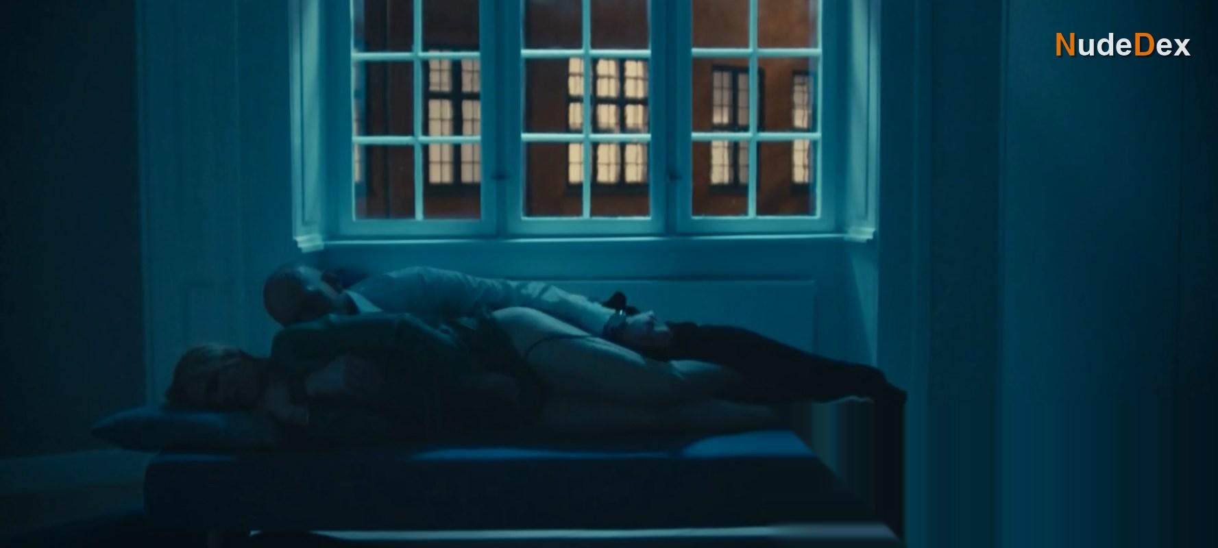 Marie Bach Hansen in En Flirt, photo 7