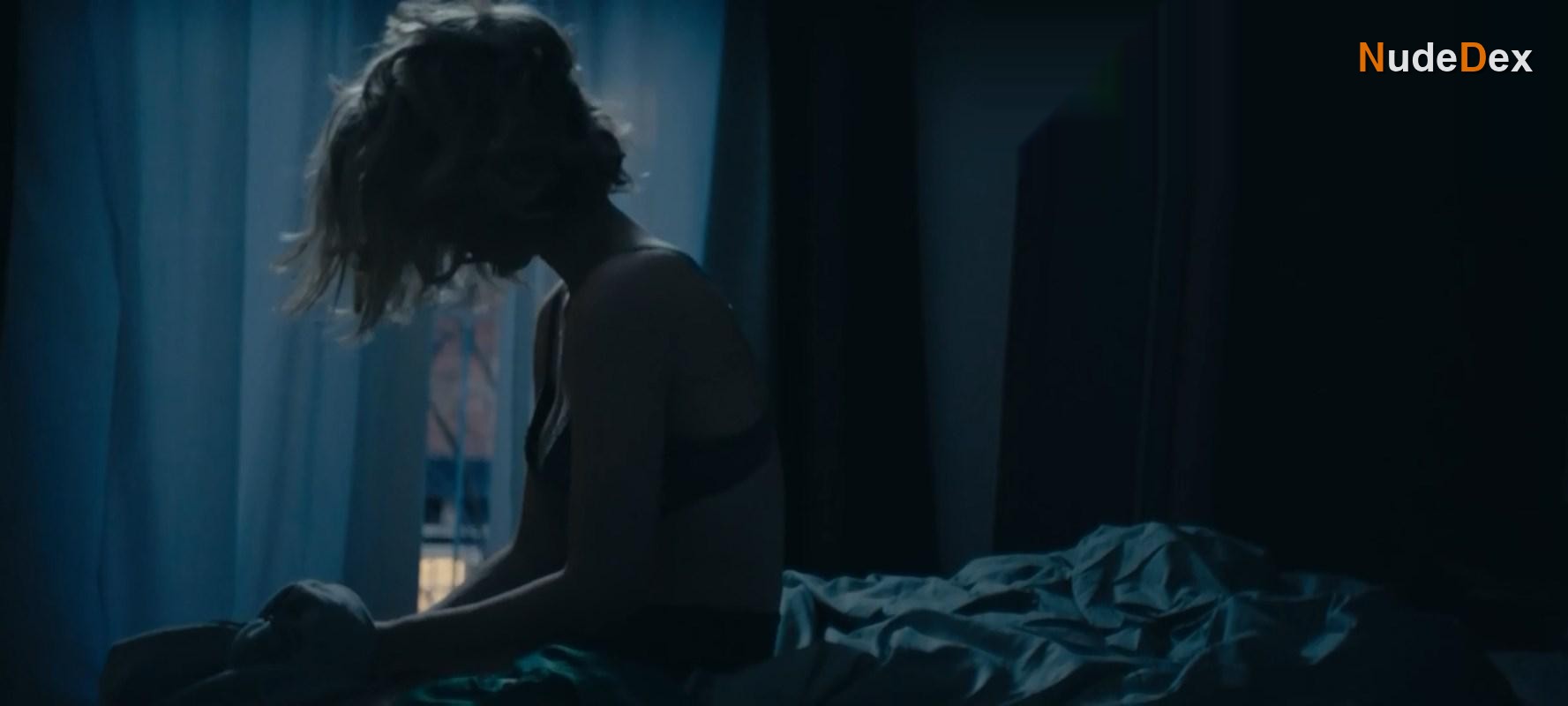 Marie Bach Hansen in En Flirt, photo 8