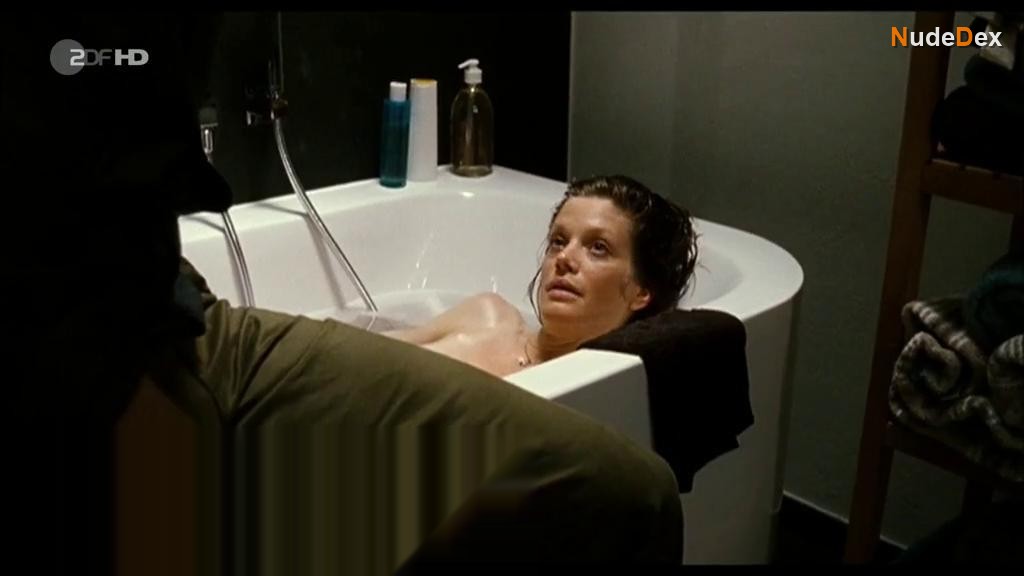 Marie Baumer in 10 Sekunden, photo 3