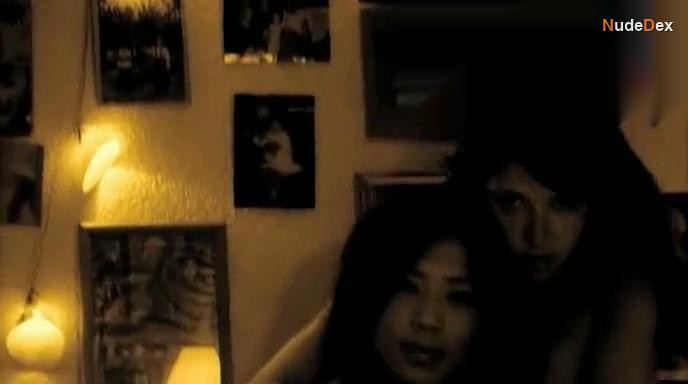 Marie Fevrier in Shanghai Belle, photo 7