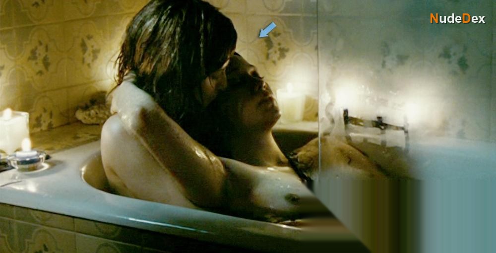 Mariela Vitale in The Fish Child, photo 1