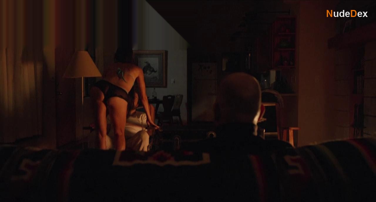 Mariko Munro in Another Evil, photo 2