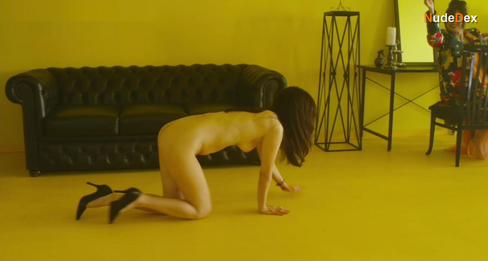 Mariko Tsutsui in L' Ete 36, photo 4