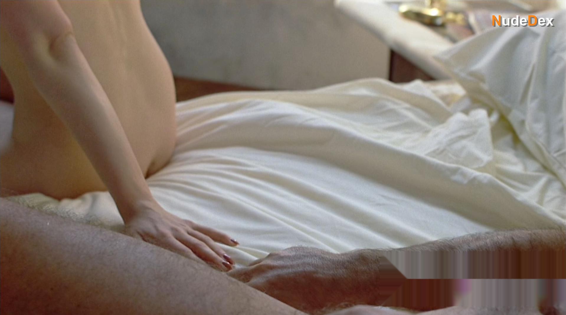 Marilu Henner in The Man Who Loved Women, photo 3