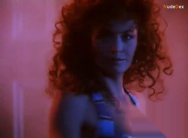 Marilu Tolo in The Last Days Of Pompeii, photo 1
