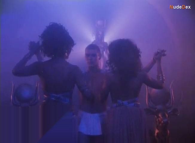 Marilu Tolo in The Last Days Of Pompeii, photo 7