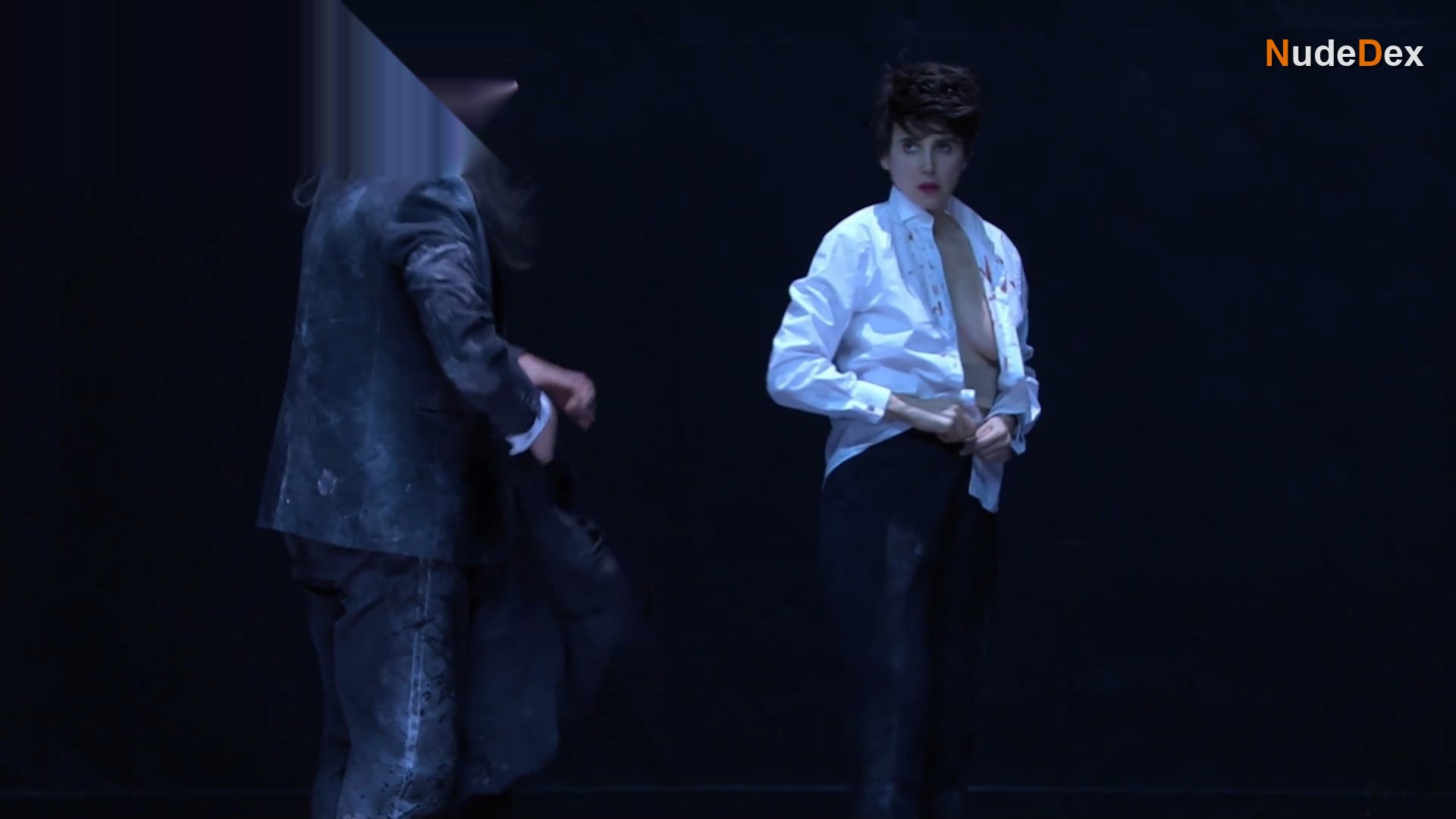Marina Galic in Macbeth, photo 9