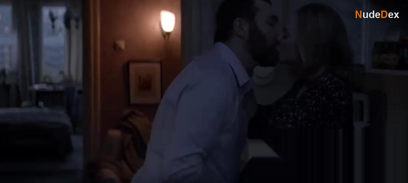 Marina Vasilyeva in Loveless, photo 3