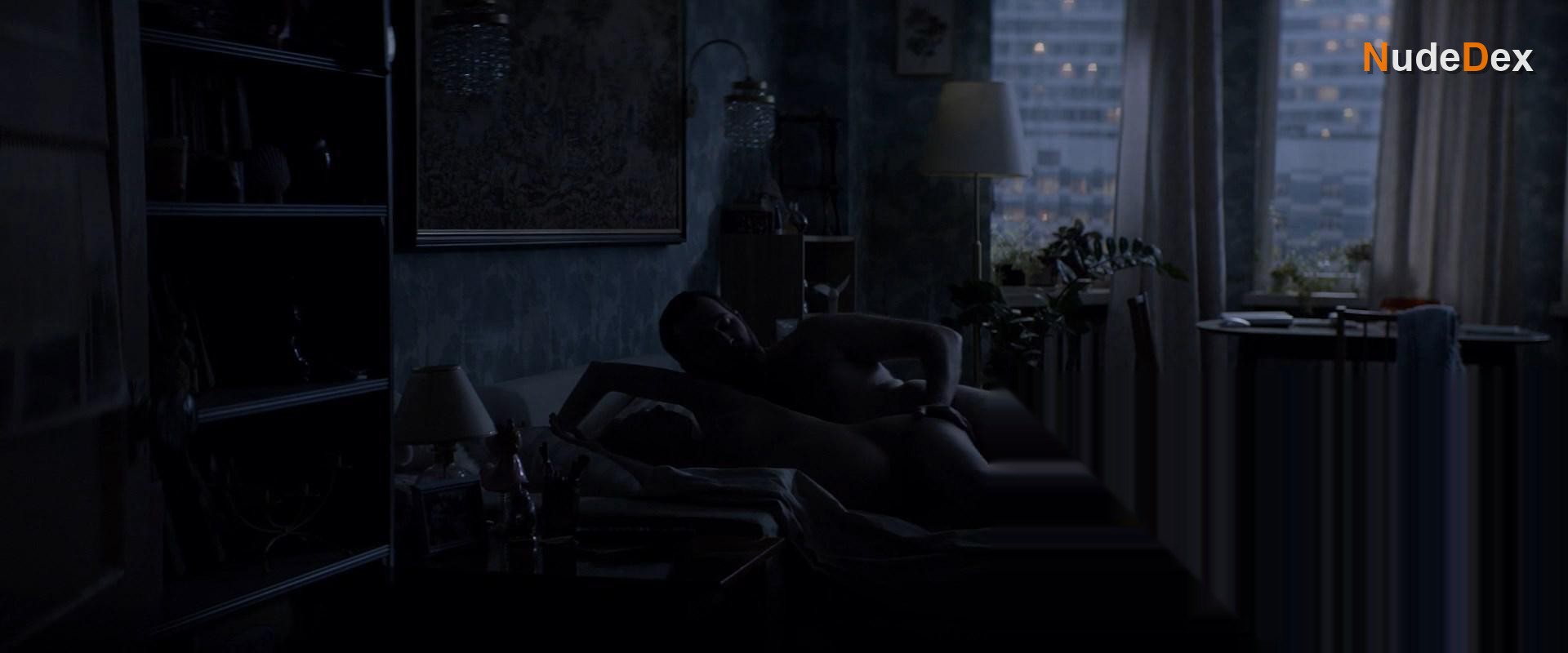 Marina Vasilyeva in Loveless, photo 6