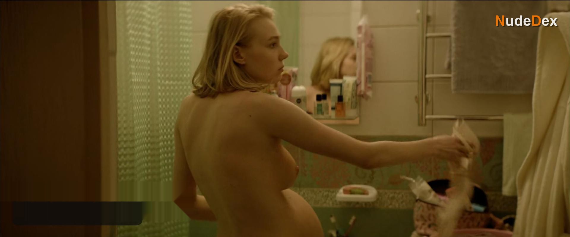 Marina Vasilyeva in Loveless, photo 12