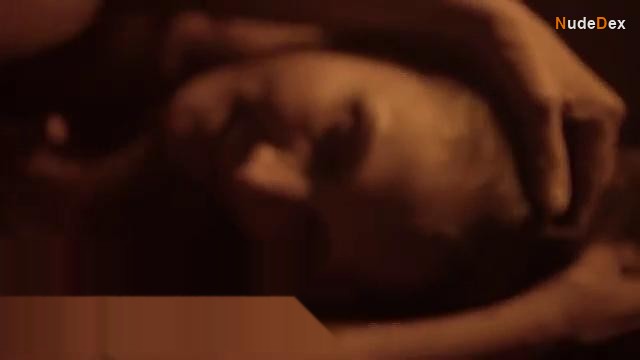 Marina Viancini in Luna Mortis, photo 4