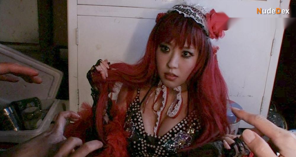 Mari Sakurai in The Big Tits Dragon, photo 1