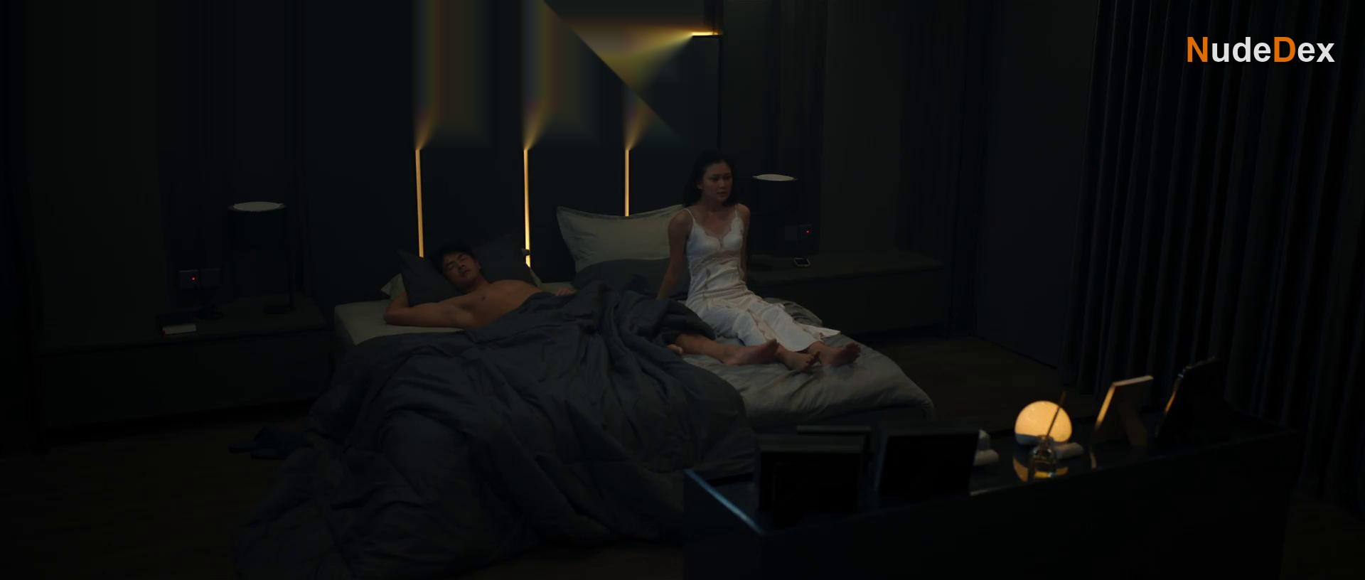 Marissa Anita in A Normal Woman, photo 2