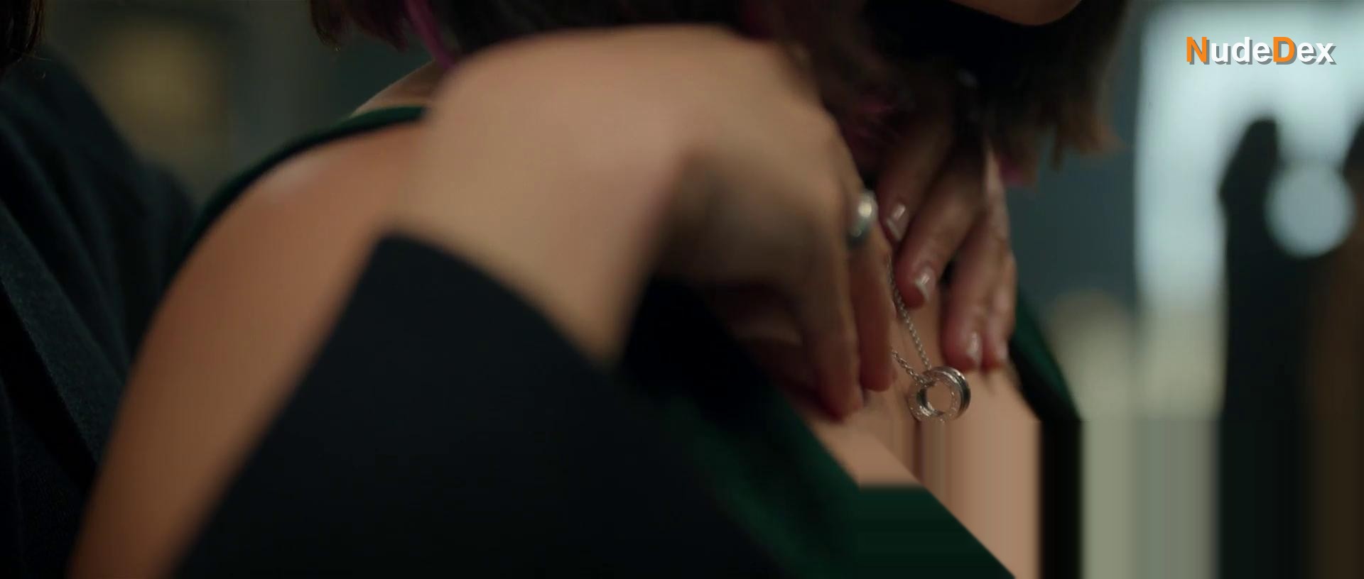 Marissa Anita in A Normal Woman, photo 8