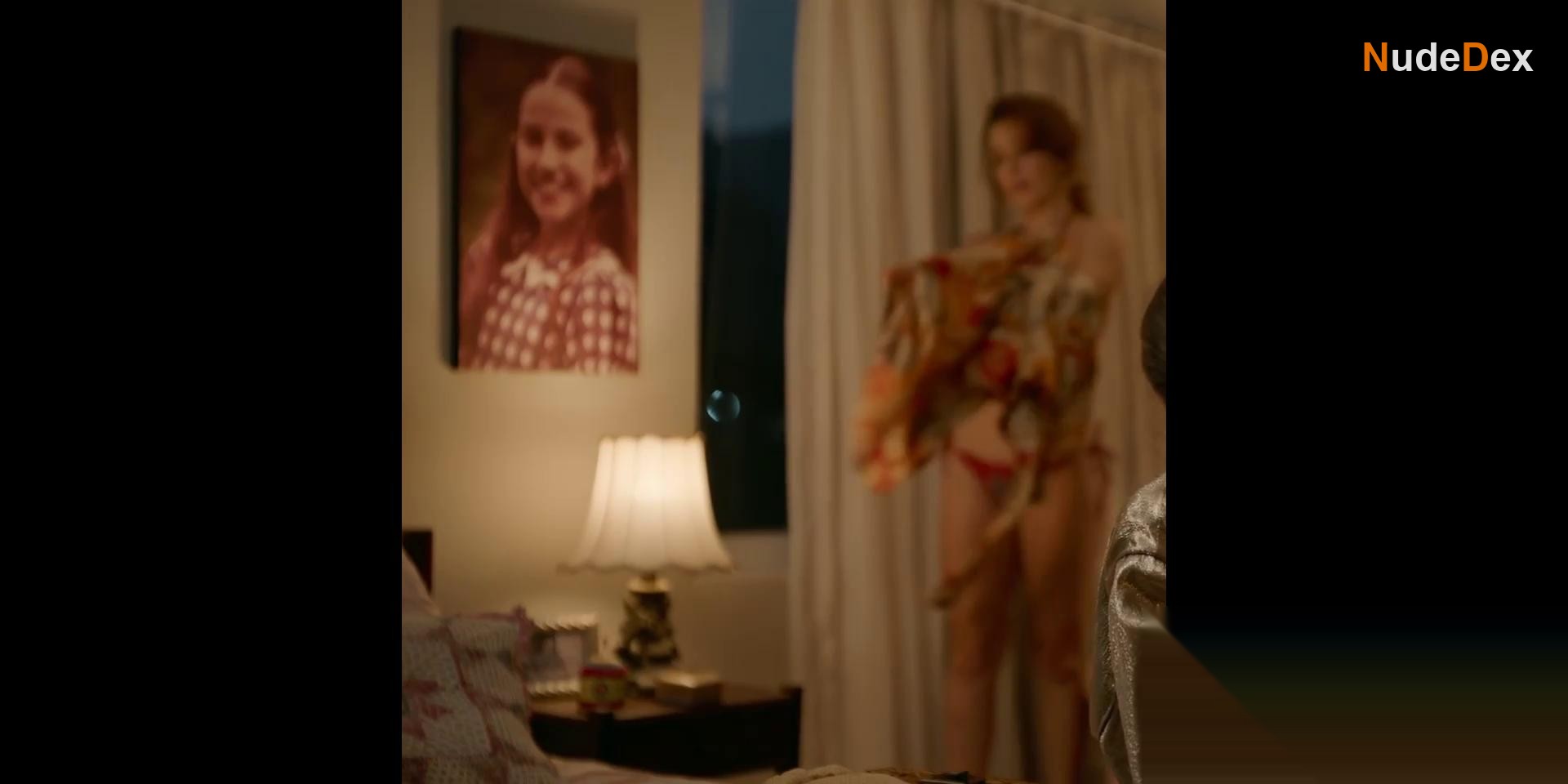 Marjorie Estiano in Angela Diniz Murdered And Convicted, photo 58