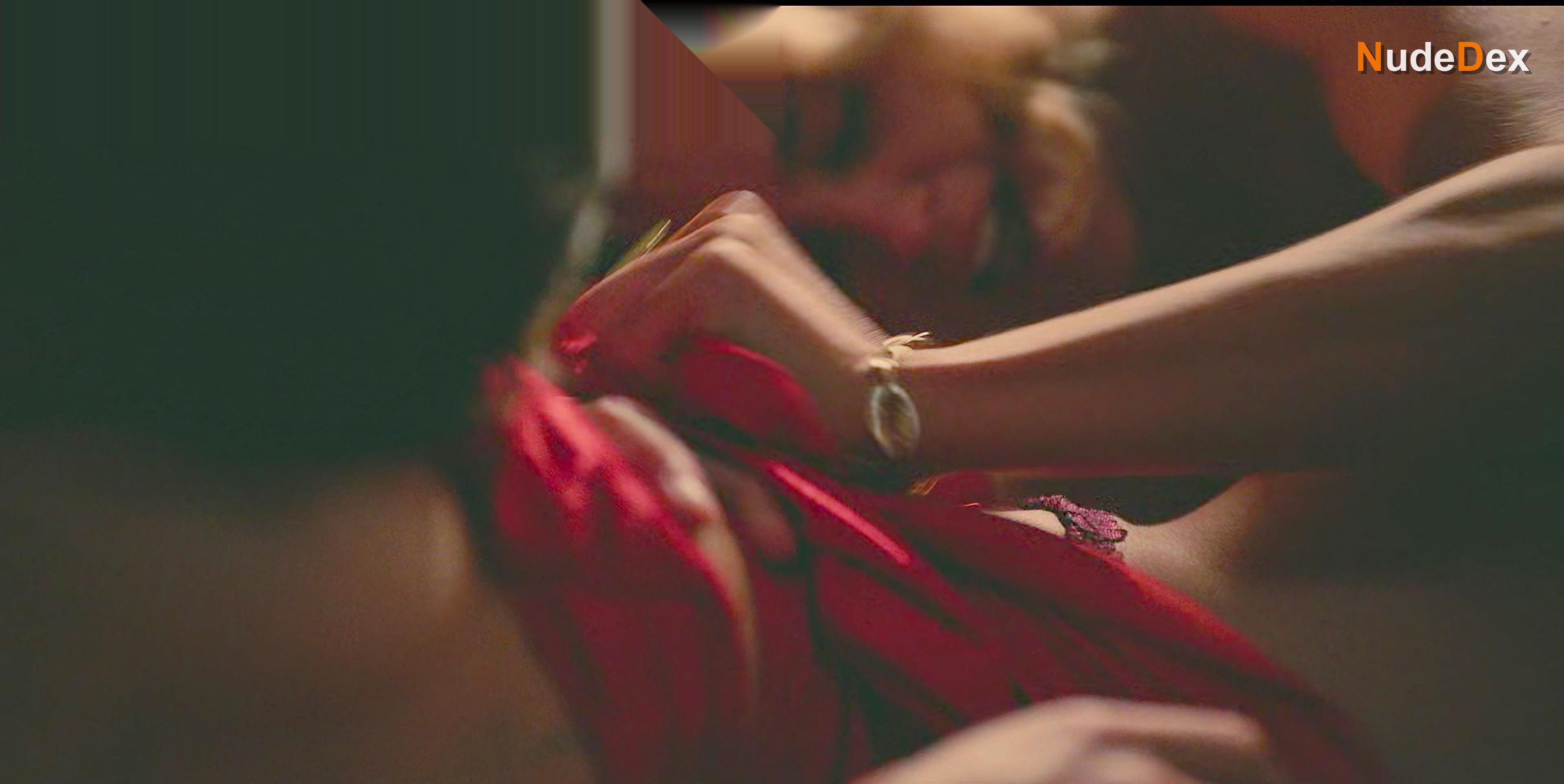 Marjorie Estiano in Angela Diniz Murdered And Convicted, photo 88