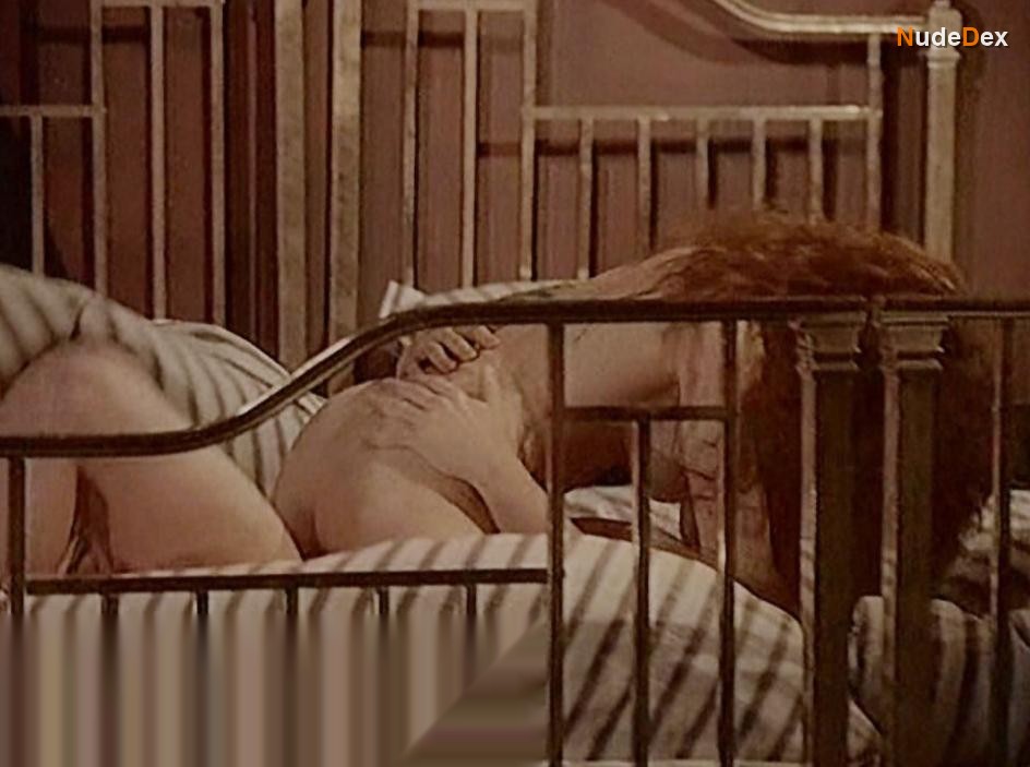 Marketa Hrubesova in Lady Macbeth Von Mzensk, photo 6