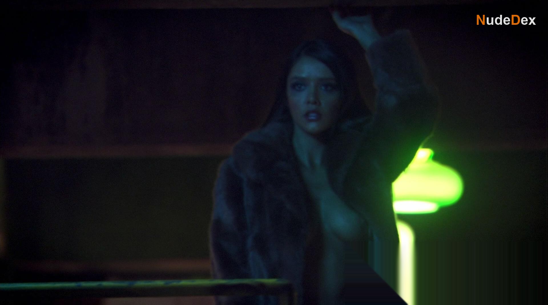 Marlene Favela in Species The Awakening, photo 32