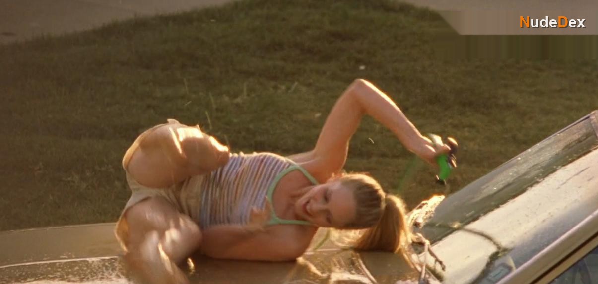 Marley Shelton in Bubble Boy, photo 2