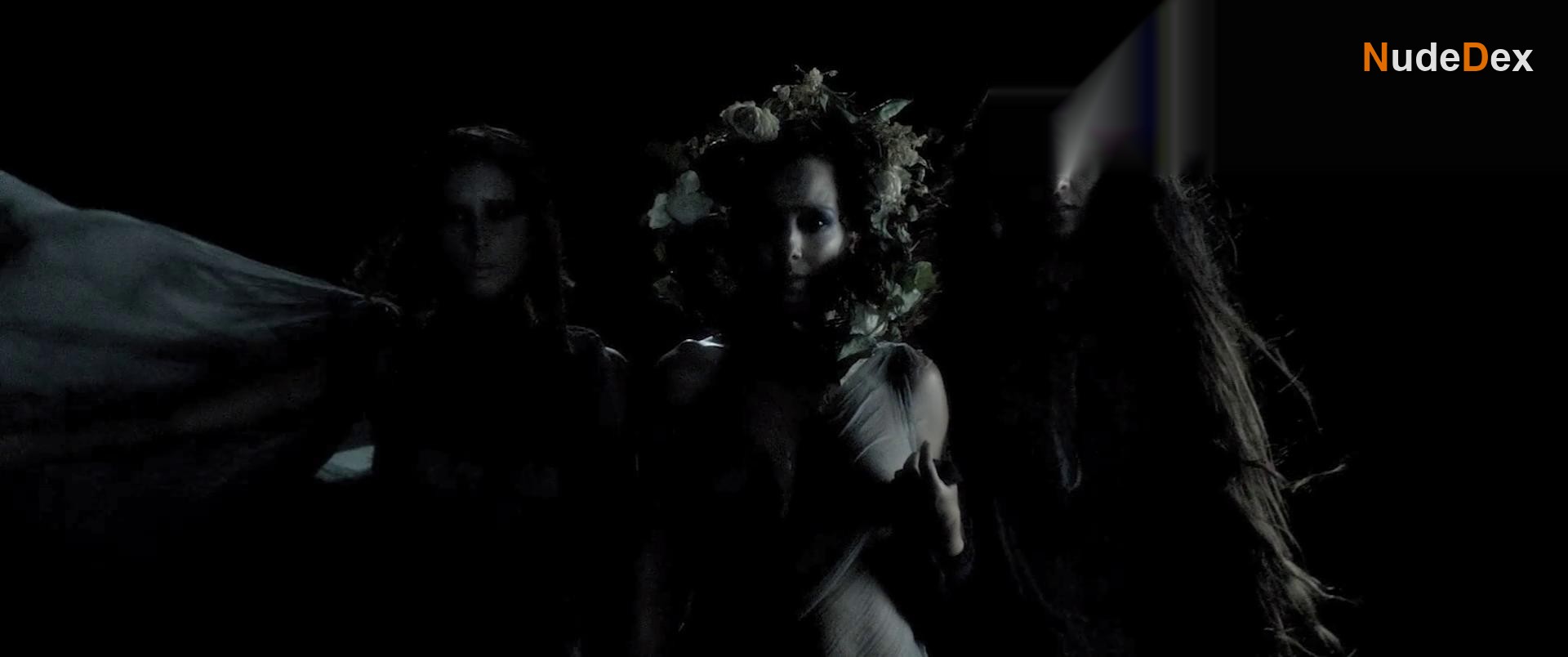 Marta Lopez Mazorra in The Furies, photo 3