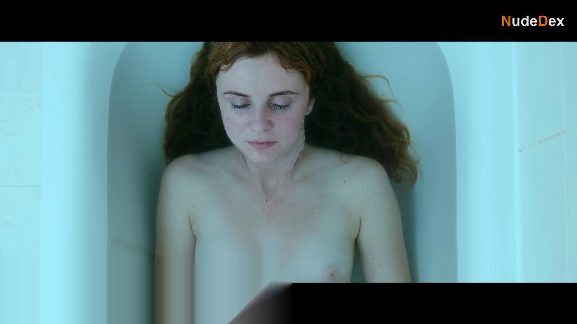 Martina Babisova in Bloody Johann, photo 2