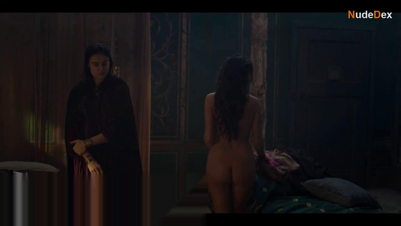 Martina Galletta in Domina