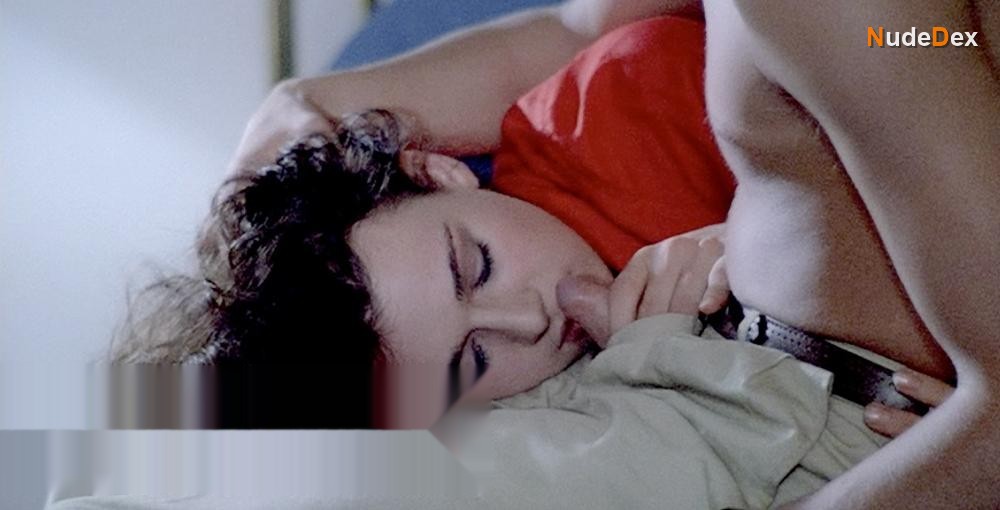 Maruschka Detmers in Devil In The Flesh, photo 7