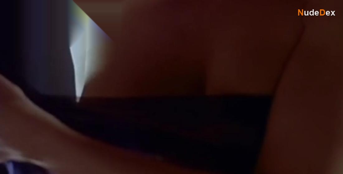 Maryam D'abo in Red Shoe Diaries, photo 2