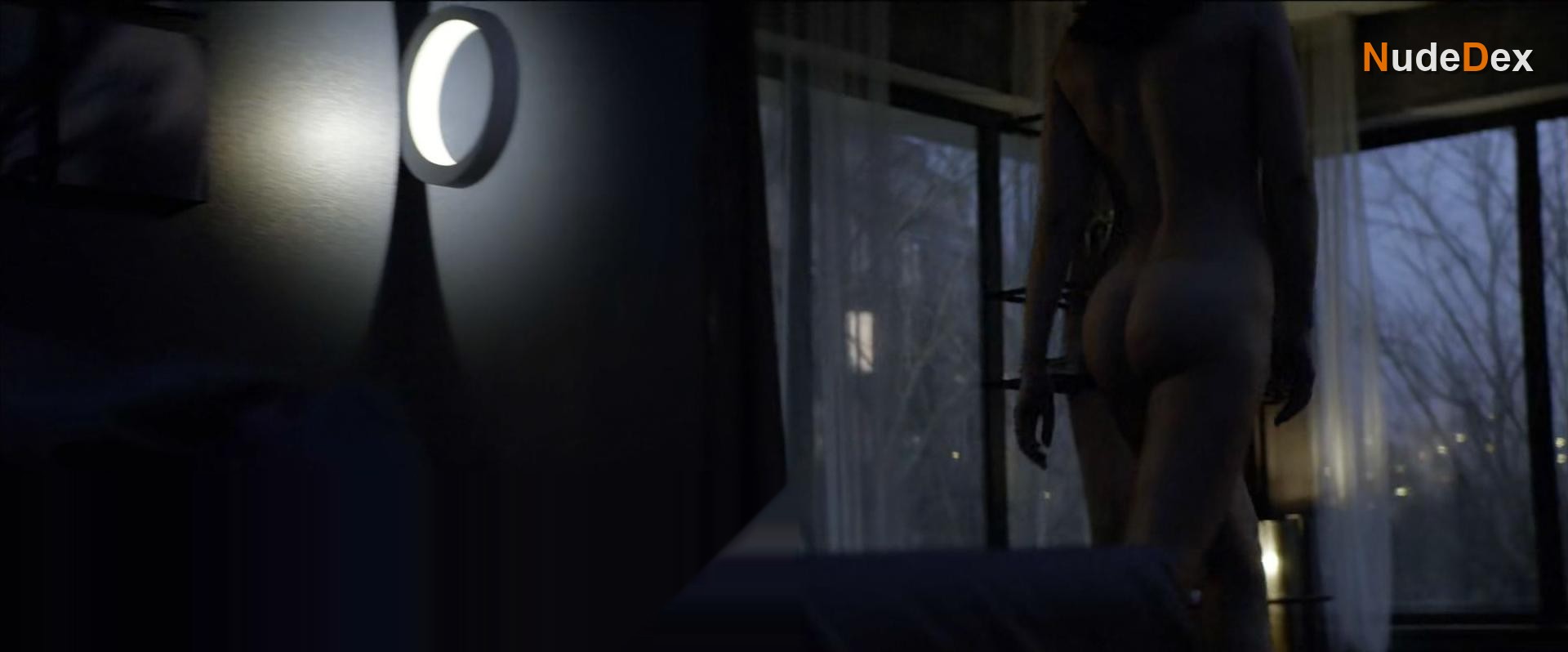 Maryana Spivak in Loveless, photo 13
