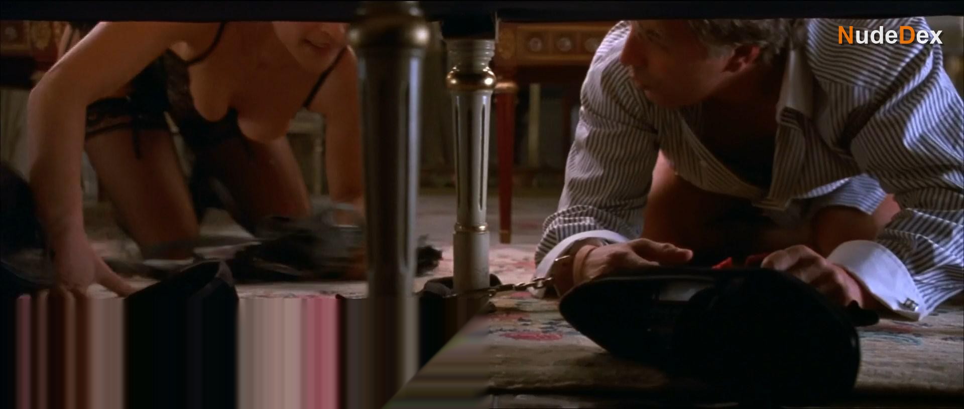 Mary-louise Parker in Goodbye Lover, photo 1