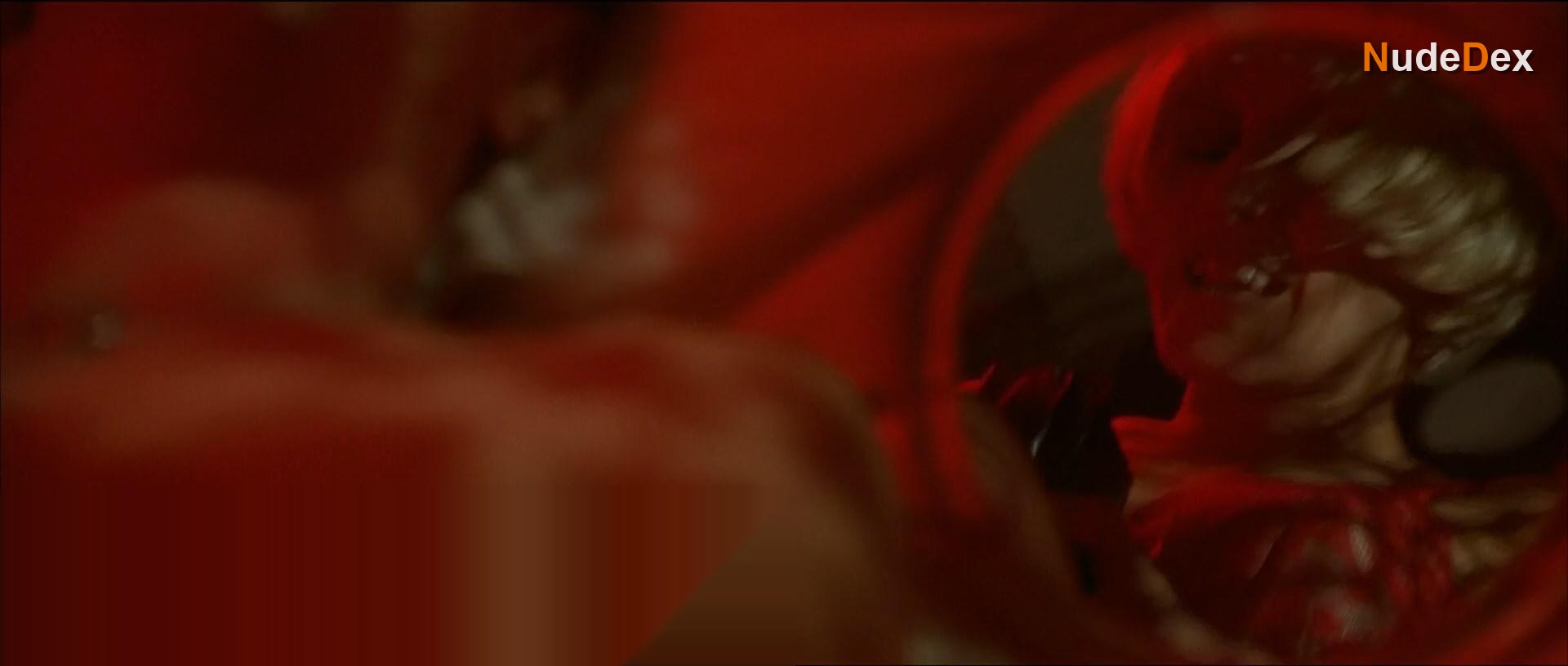 Mary-louise Parker in Goodbye Lover, photo 15