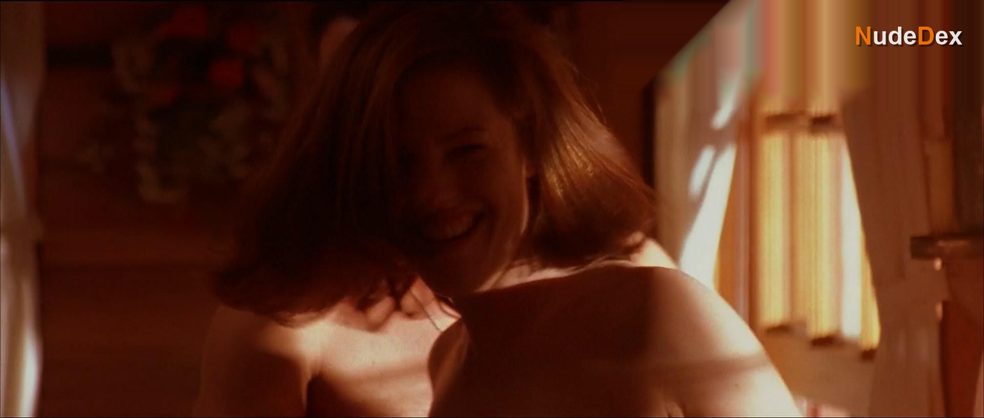 Mary-louise Parker in Goodbye Lover, photo 17