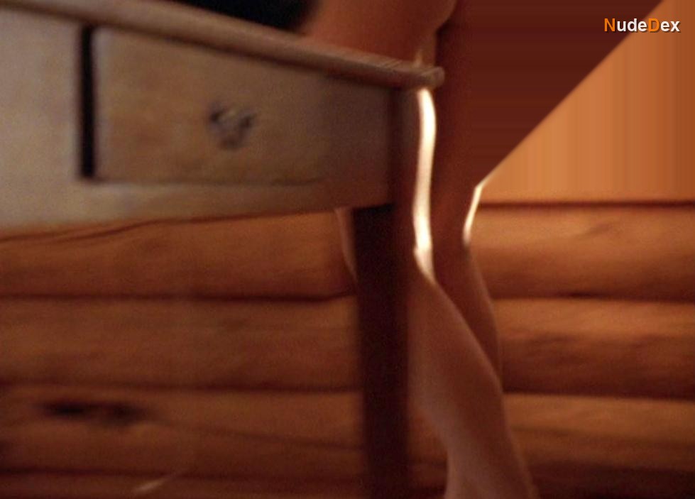 Mary-louise Parker in Goodbye Lover, photo 28