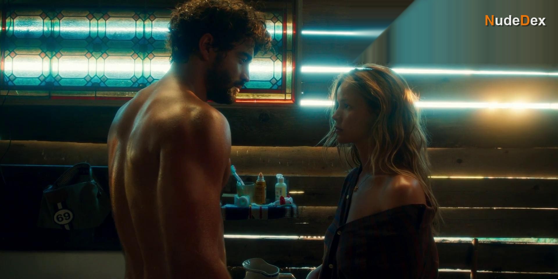 Marysole Fertard in Escort Boys, photo 21