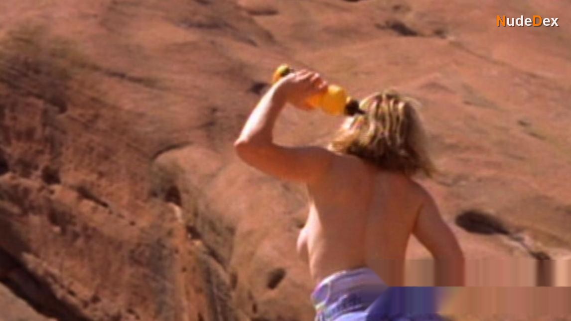 Mary Stuart Masterson in West Of Here, photo 1