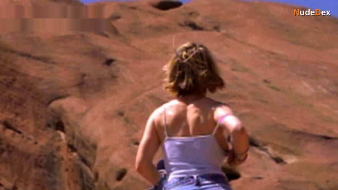 Mary Stuart Masterson in West Of Here, photo 2