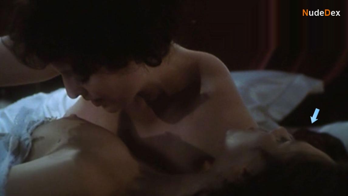 Mathilda May in Becoming Colette, photo 7