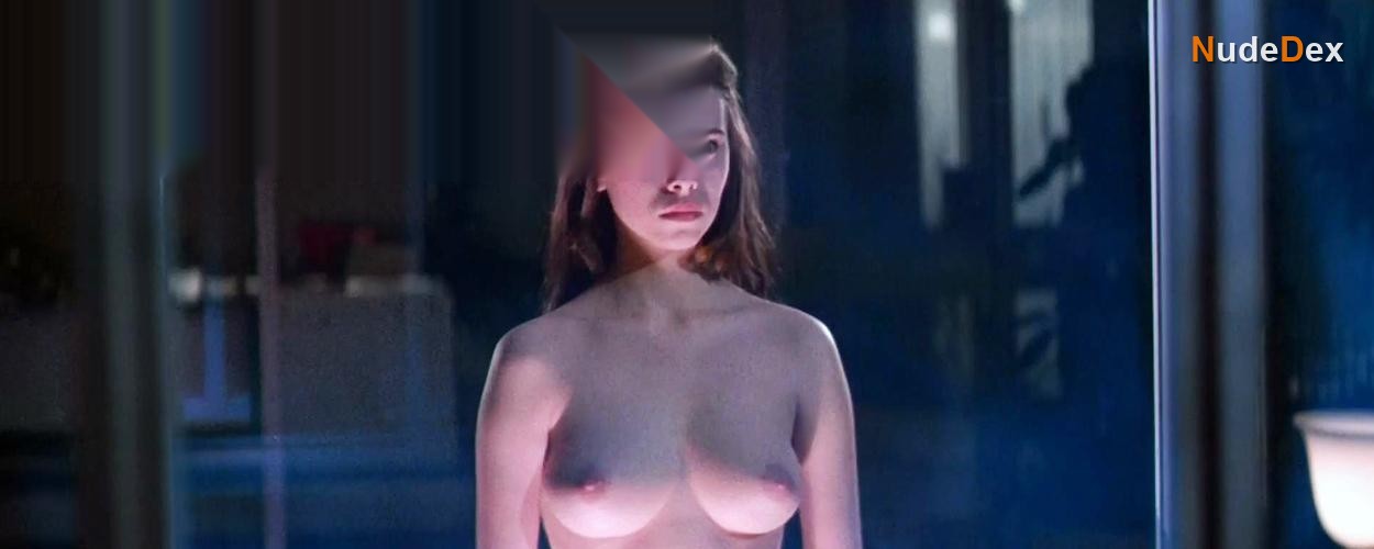 Mathilda May in Lifeforce, photo 17