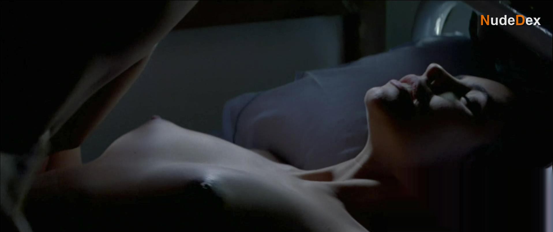 Mathilda May in The Tit And The Moon, photo 11