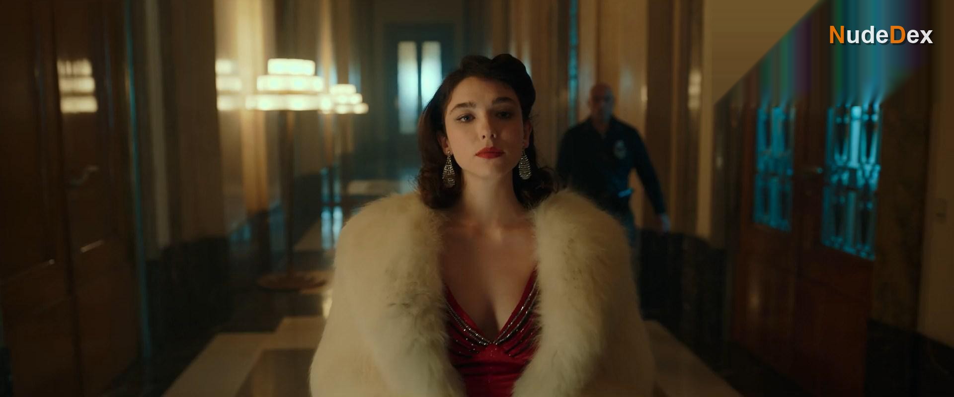 Matilda De Angelis in Robbing Mussolini, photo 9