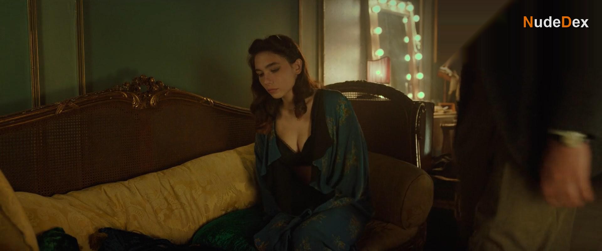 Matilda De Angelis in Robbing Mussolini, photo 12