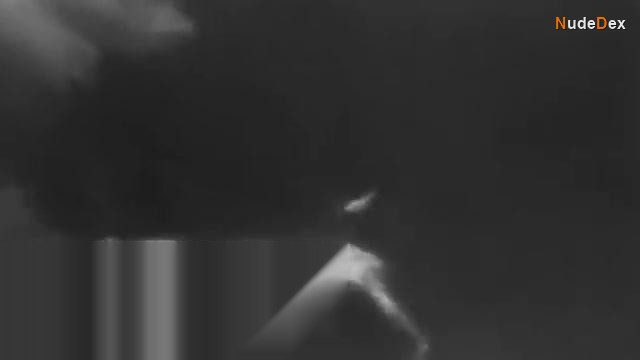 Maureen O'sullivan in Tarzan And His Mate, photo 5