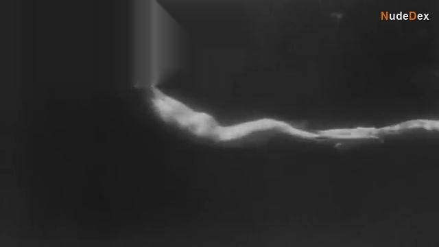 Maureen O'sullivan in Tarzan And His Mate, photo 10