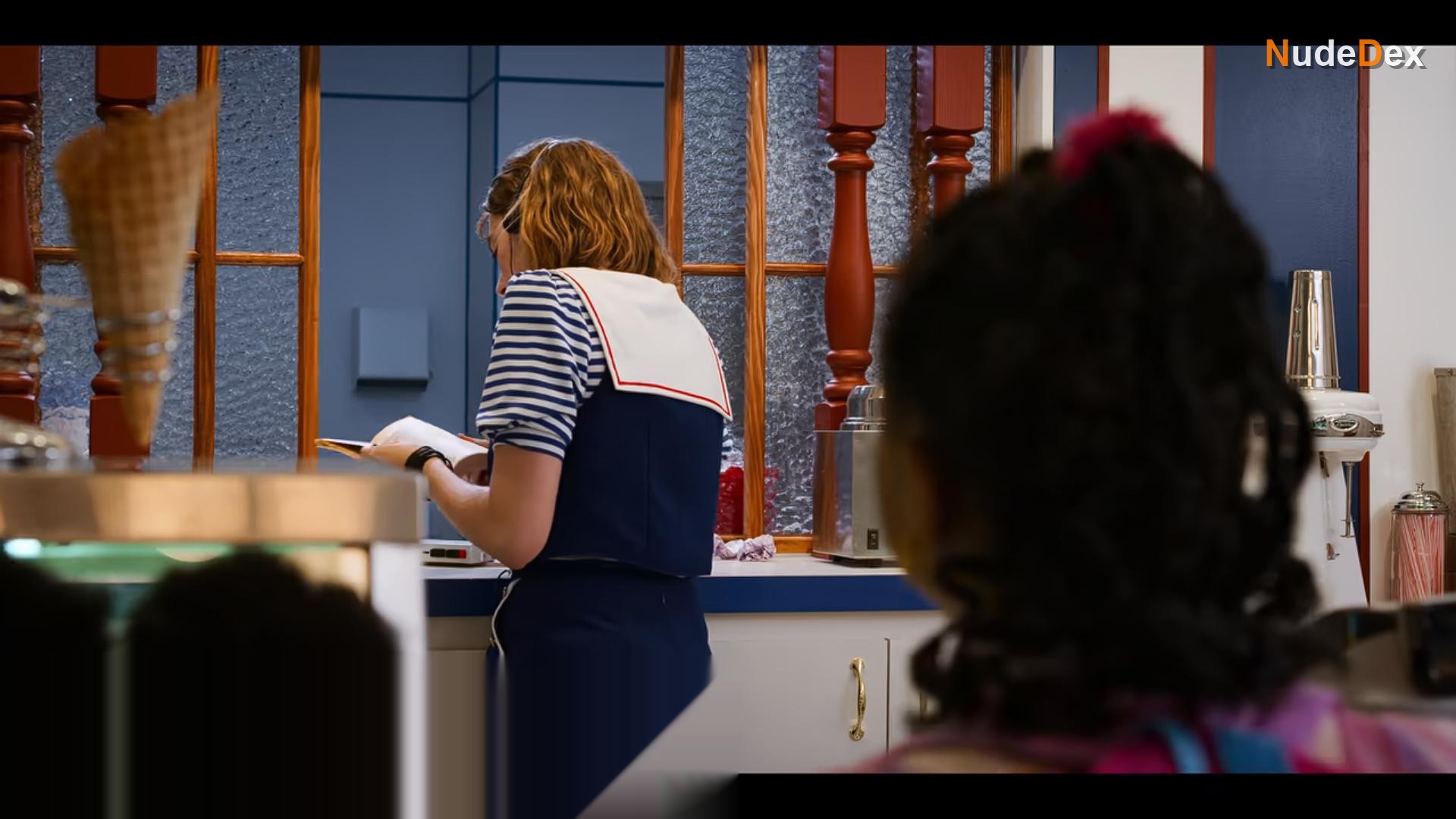 Stranger Things in Stranger Things, photo 1