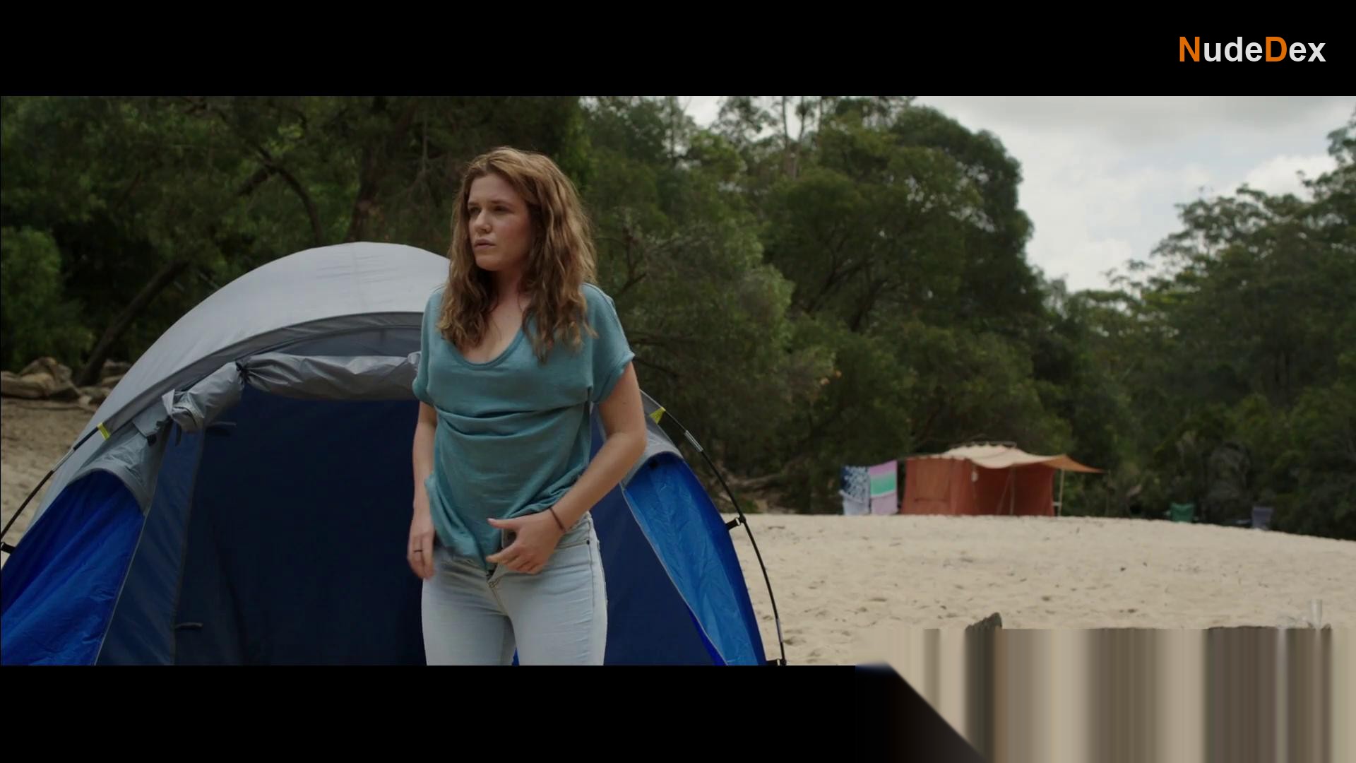 Maya Stange in Killing Ground, photo 3