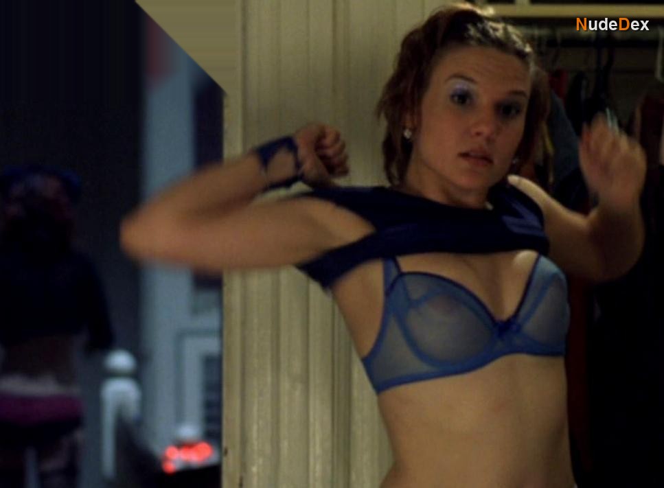 Maya Stange in Xx/xy, photo 6