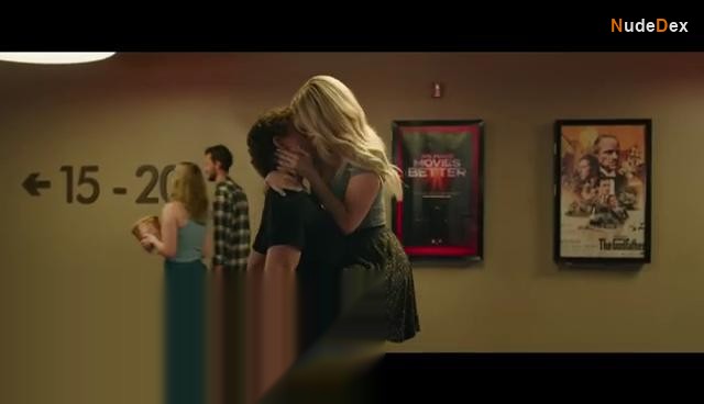 Mckenna Grace in Regretting You, photo 4