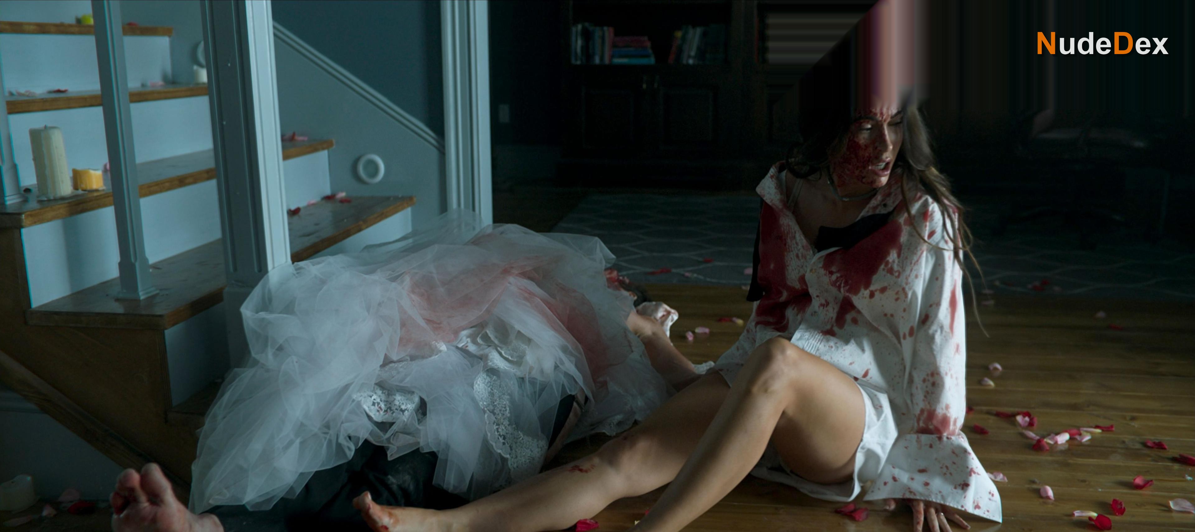 Megan Fox in Till Death, photo 2
