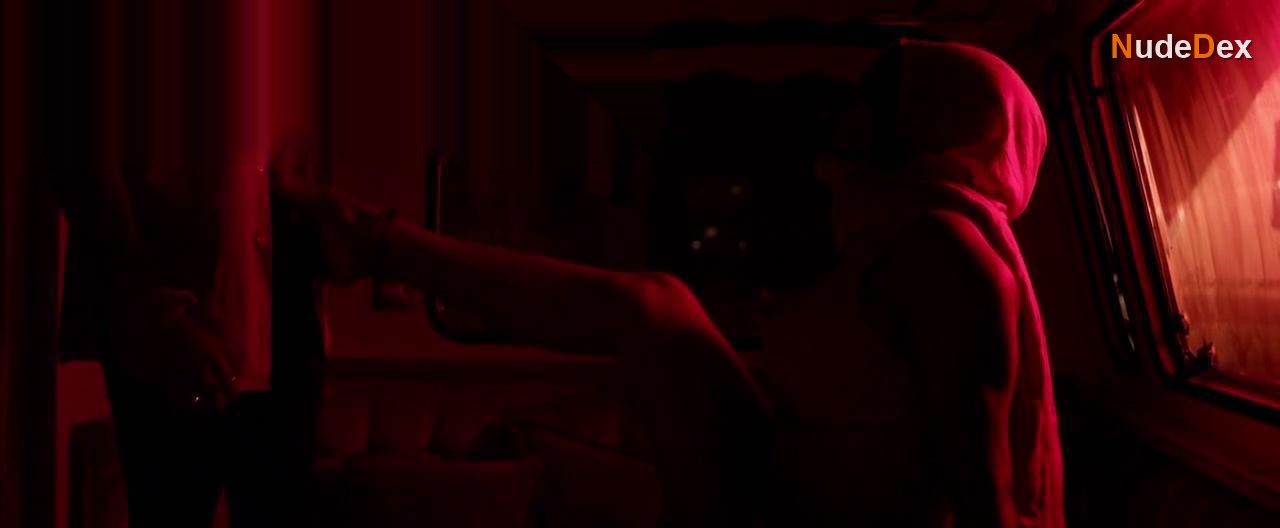 Megan Purvis in Medusa: Beauty Is The Beast, photo 1